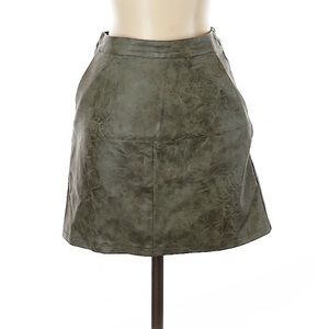 Mint Vanilla Green faux Leather skirt